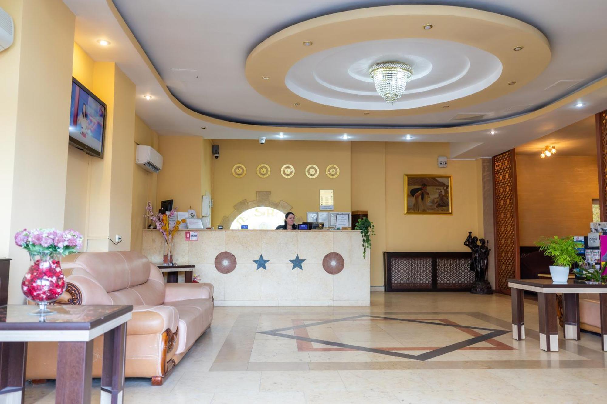 Hotel Sir Colentina Bucureşti Ngoại thất bức ảnh